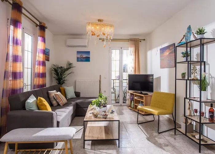 Ergina Home, Cozy 2 Bedroom Apartamento